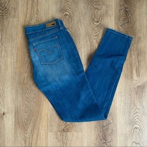 Slight Curved Modern Rise Skinny Jean // LEVI’S